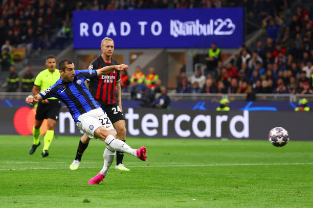 够加强中场 够加强中场